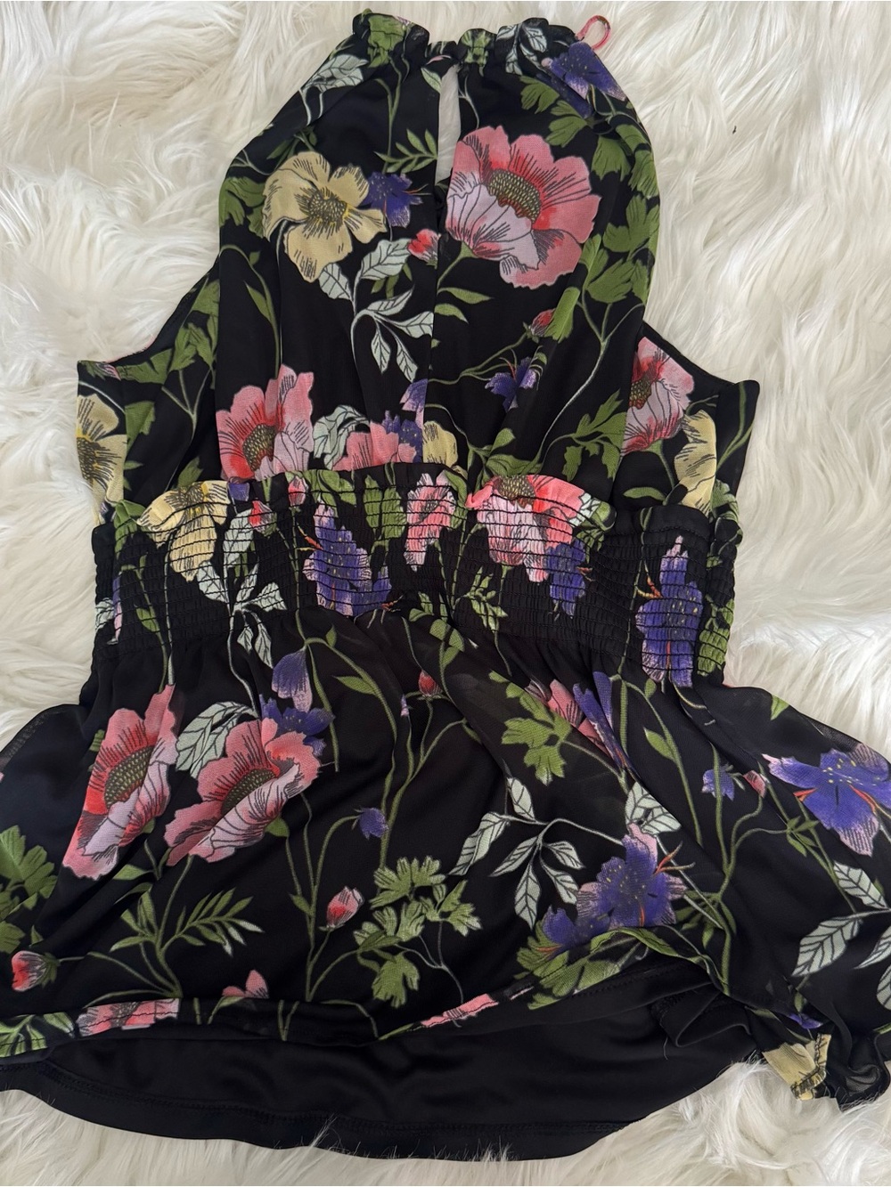 Express Gorgeous Black Floral Top Sz: S